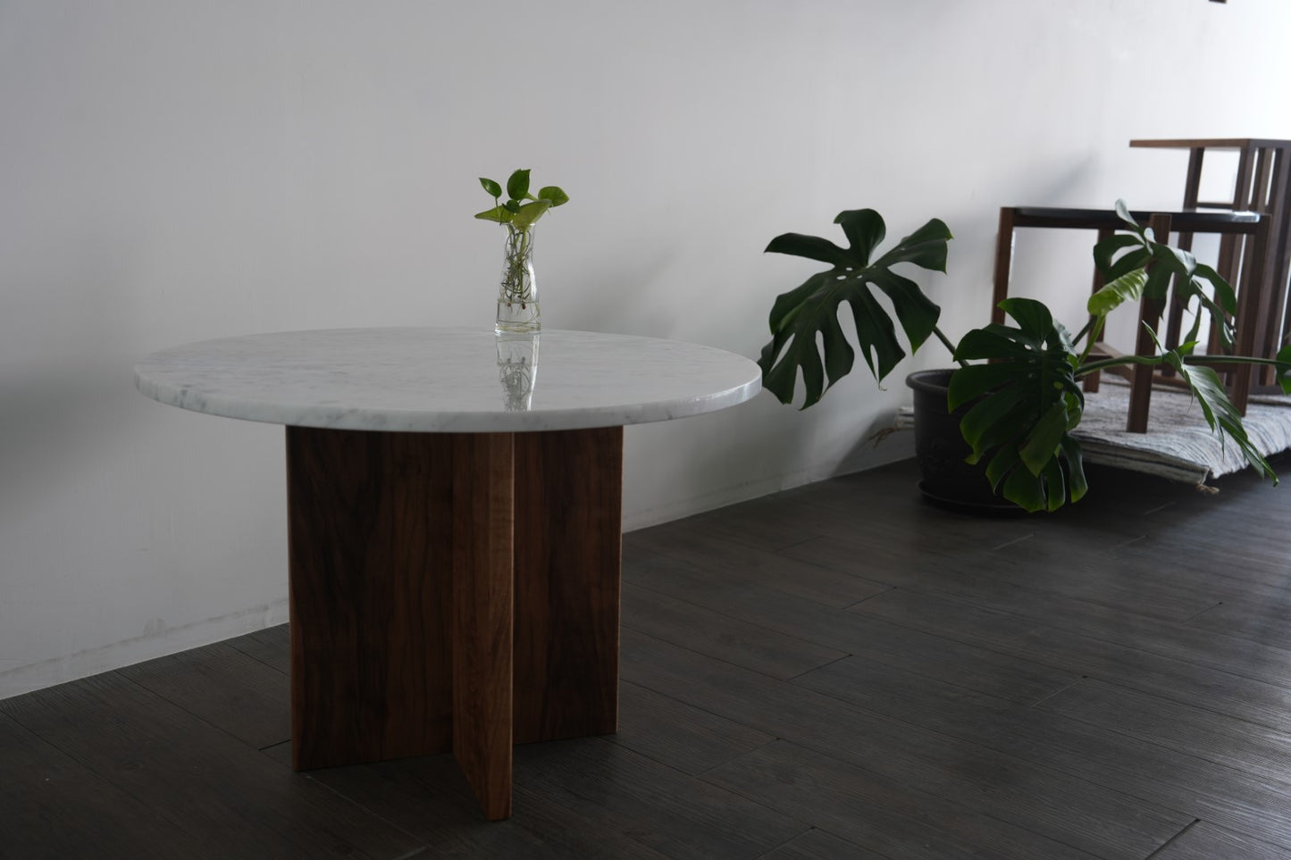 ST-1 side table