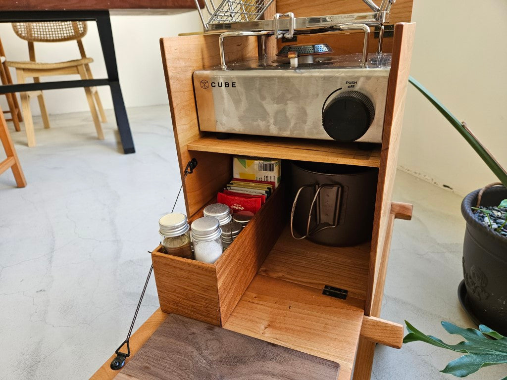 Plan-Compact Camp Kitchen