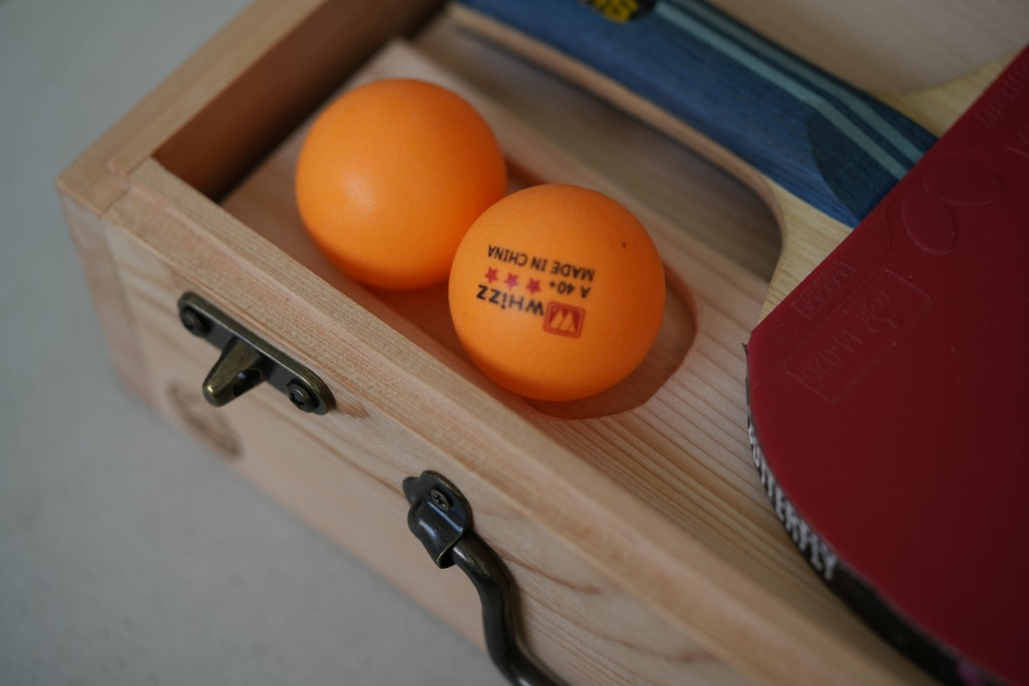 Plan-table tennis box